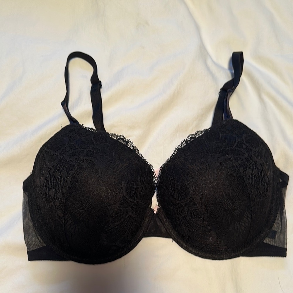 Victoria's Secret Black Lace Underwire Bra